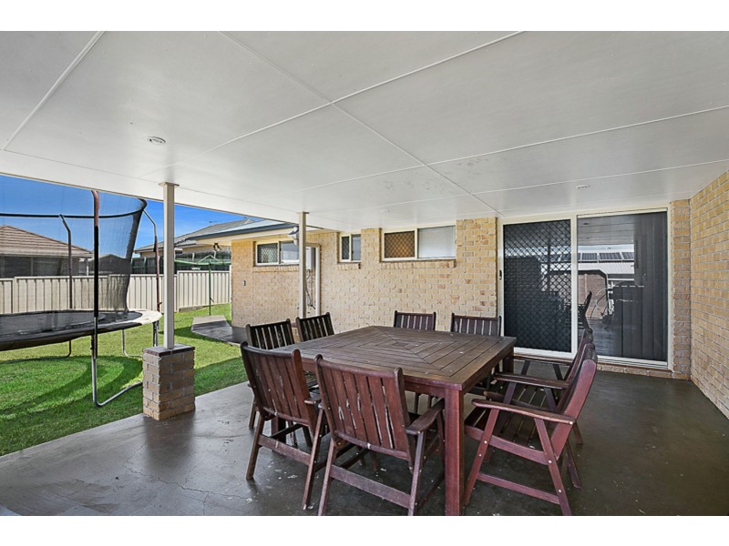 15 Moorina Drive, Harristown QLD 4350