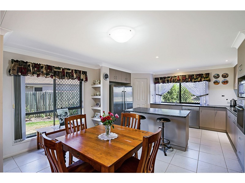 7 Marlowe Court, Westbrook QLD 4350