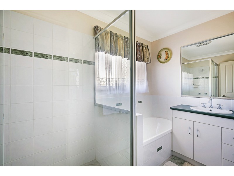 7 Marlowe Court, Westbrook QLD 4350