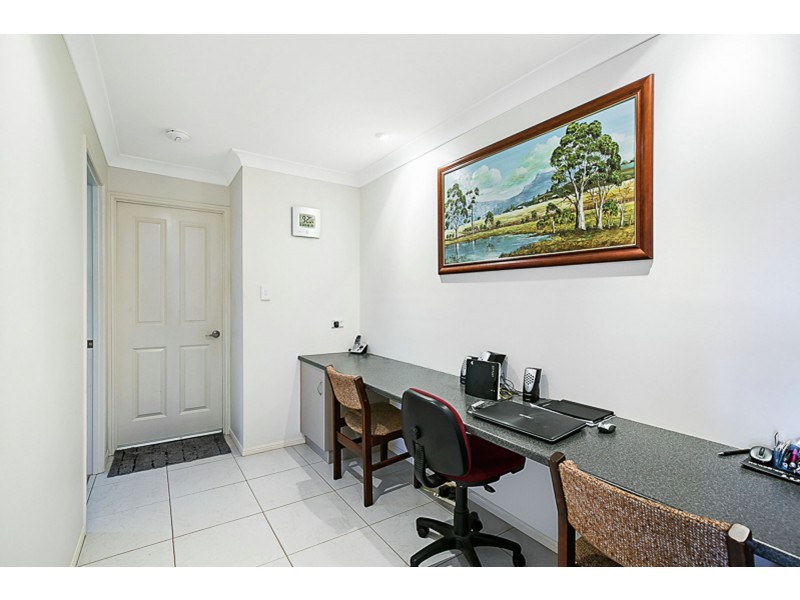 7 Marlowe Court, Westbrook QLD 4350