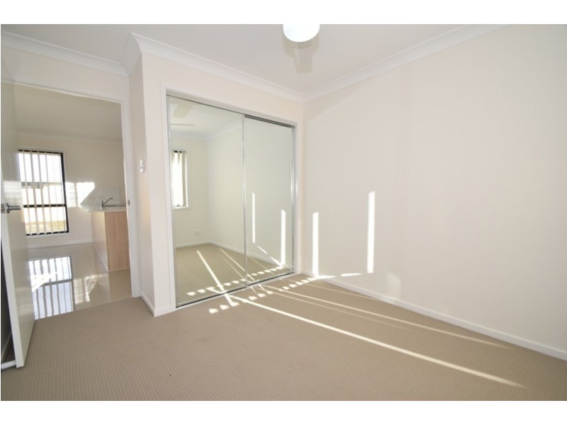 39 Mia Street, Wyreema QLD 4352