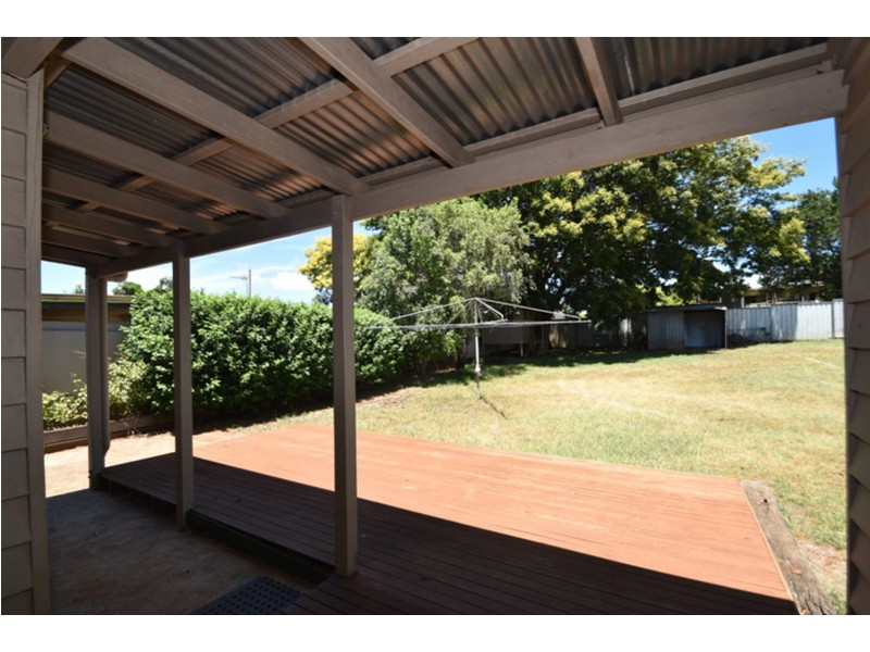 32 Tolmie Street, South Toowoomba QLD 4350