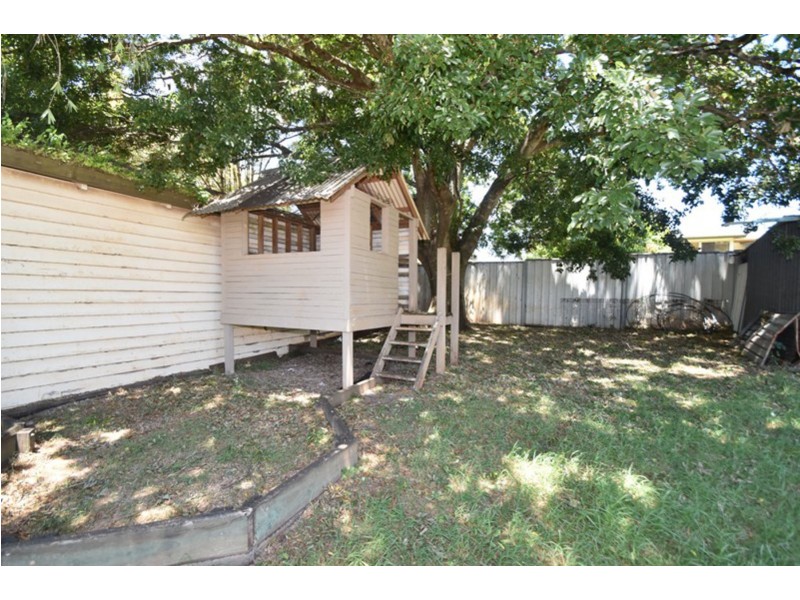 32 Tolmie Street, South Toowoomba QLD 4350