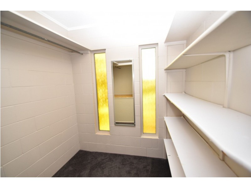 2/3 Pierce  Street, South Toowoomba QLD 4350