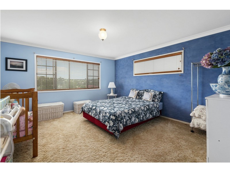 322 Hursley Road, Glenvale QLD 4350