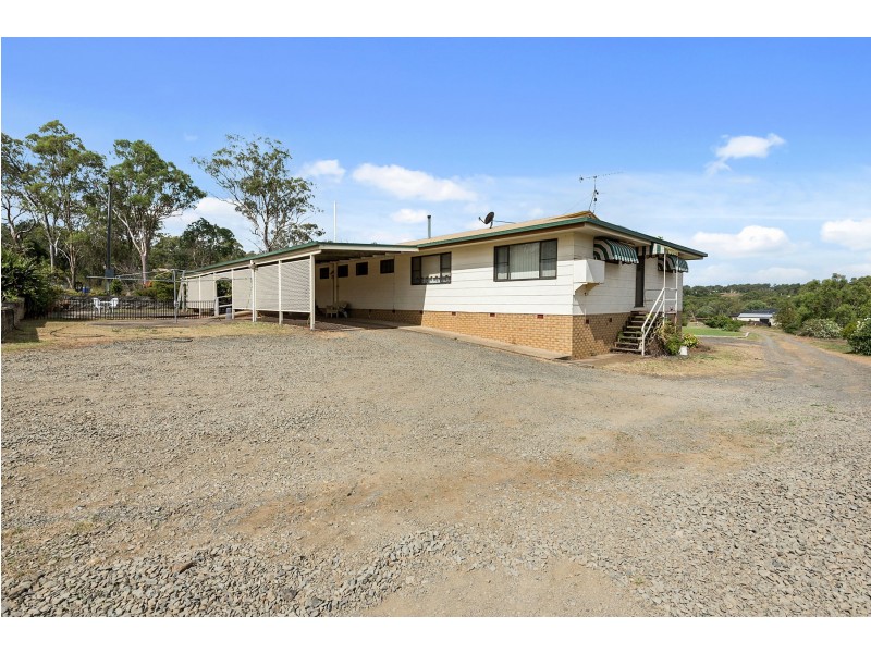 322 Hursley Road, Glenvale QLD 4350