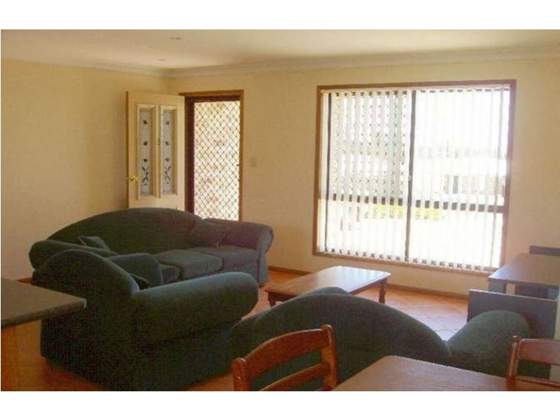 1/28 Fay Court, Kearneys Spring QLD 4350