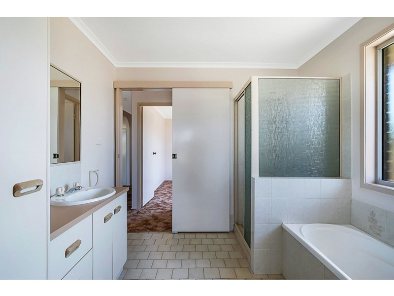 105 Main Street, Westbrook QLD 4350