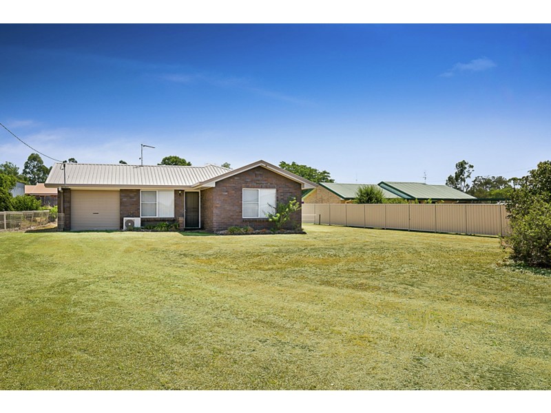 105 Main Street, Westbrook QLD 4350