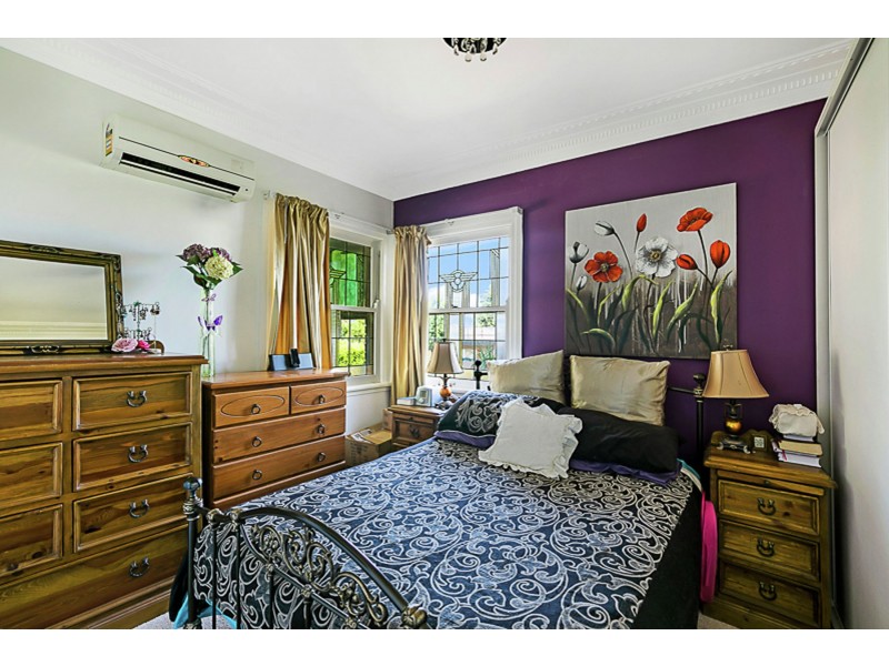 190 Ruthven Street, North Toowoomba QLD 4350