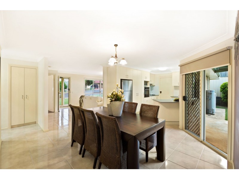 6 Kensington Court, Darling Heights QLD 4350