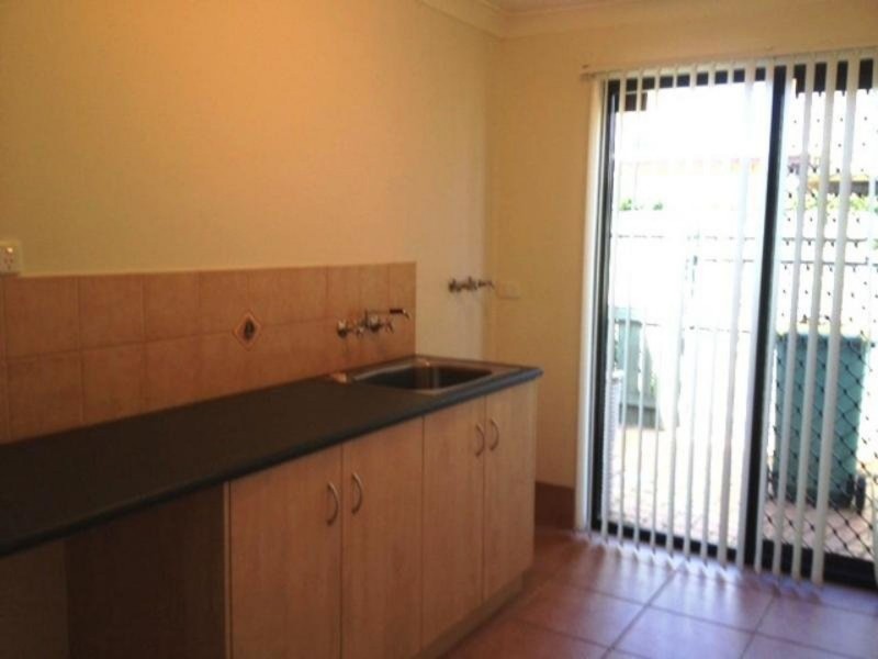5 Olympus Court, Middle Ridge QLD 4350