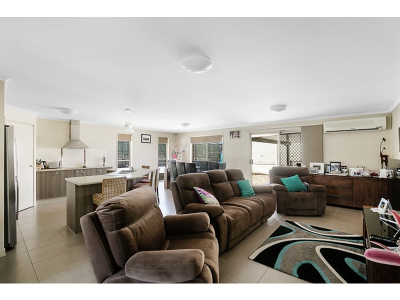 22 Shoesmith Road, Westbrook QLD 4350