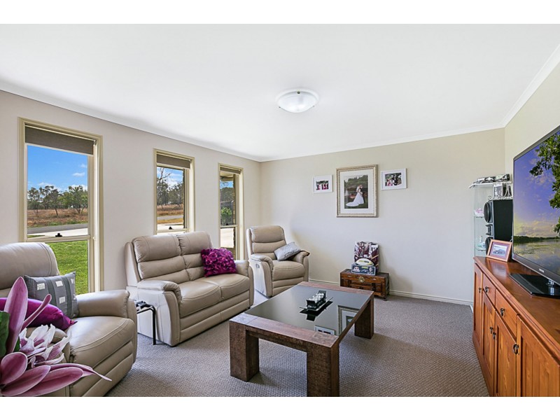 22 Shoesmith Road, Westbrook QLD 4350