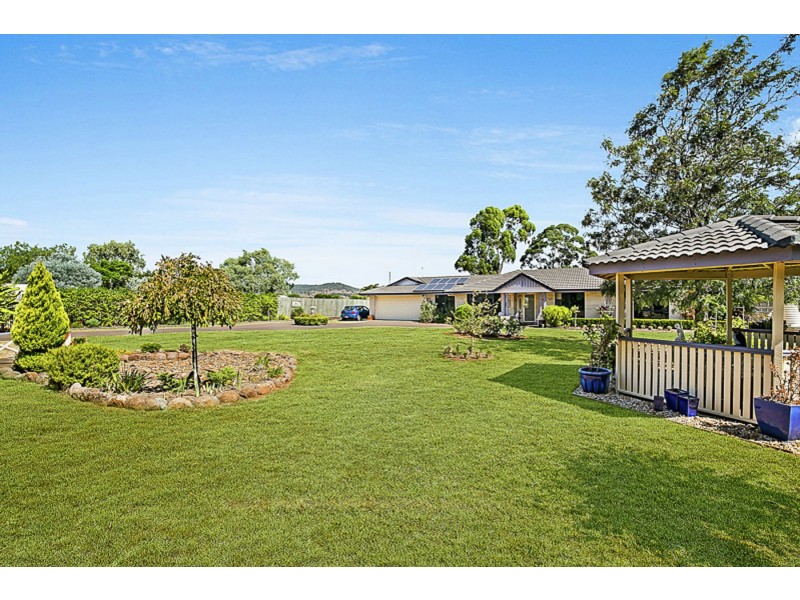 9 Elizabeth Street, Westbrook QLD 4350