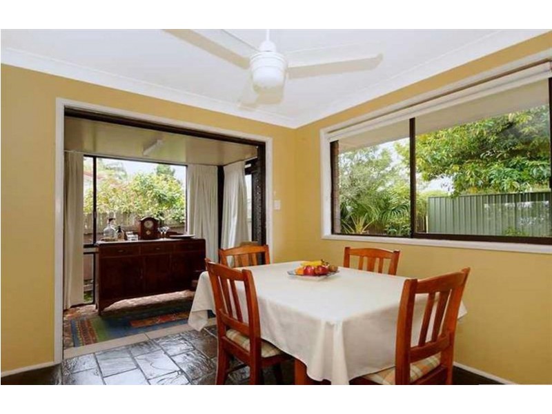 54B Stuart Street, Mount Lofty QLD 4350