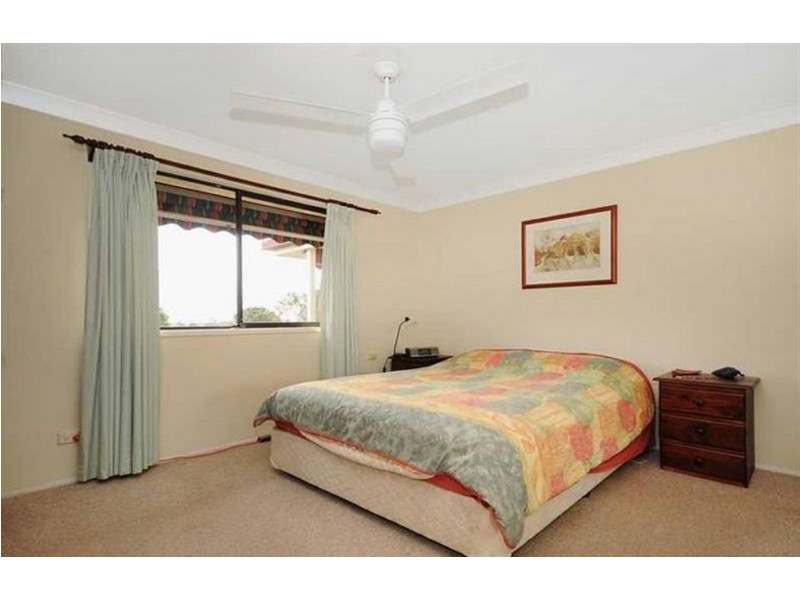 54B Stuart Street, Mount Lofty QLD 4350