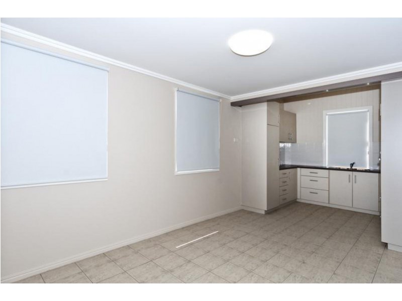 9 Kirk Street, Toowoomba City QLD 4350