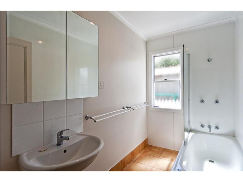 9 Kirk Street, Toowoomba City QLD 4350