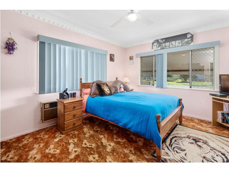 14 Rosina Street, Newtown QLD 4350