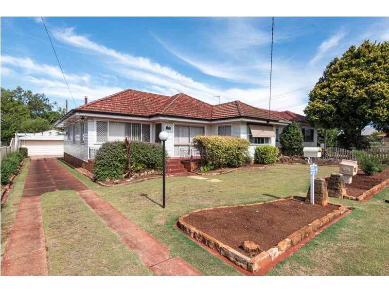 14 Rosina Street, Newtown QLD 4350