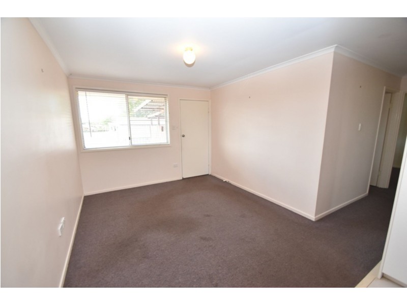 2/24 Chopin Street, Rockville QLD 4350