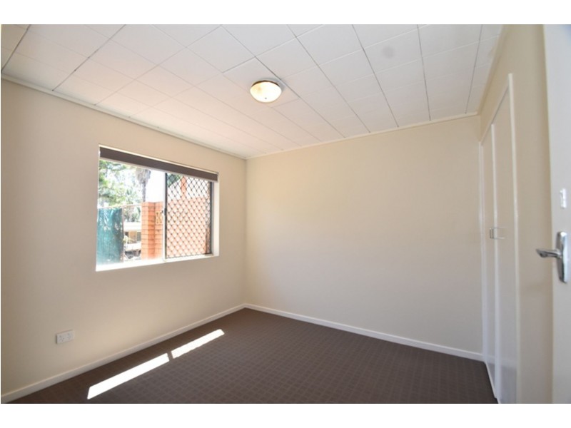 11/335 West Street, Harristown QLD 4350