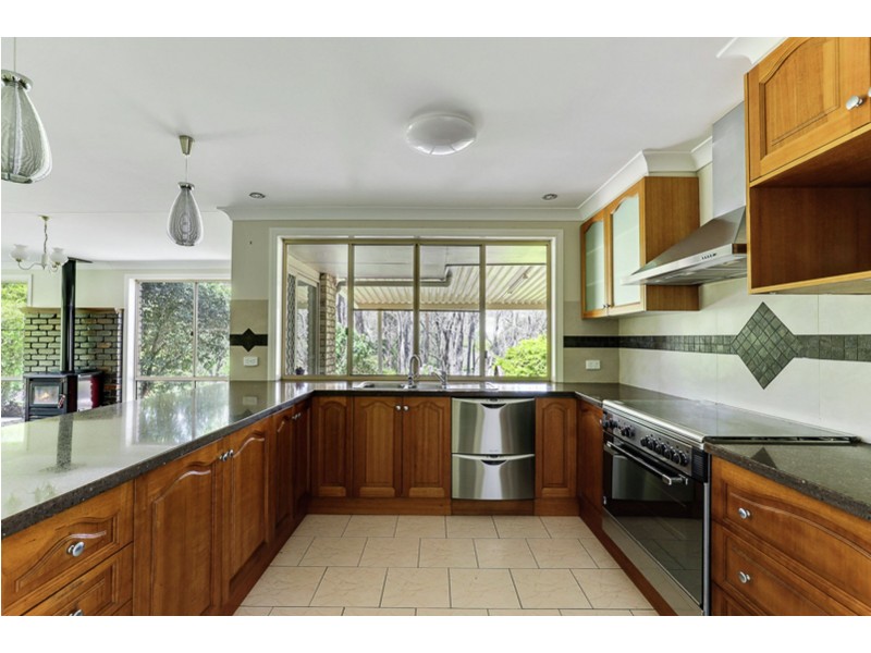 276 Kearney Street, Top Camp QLD 4350