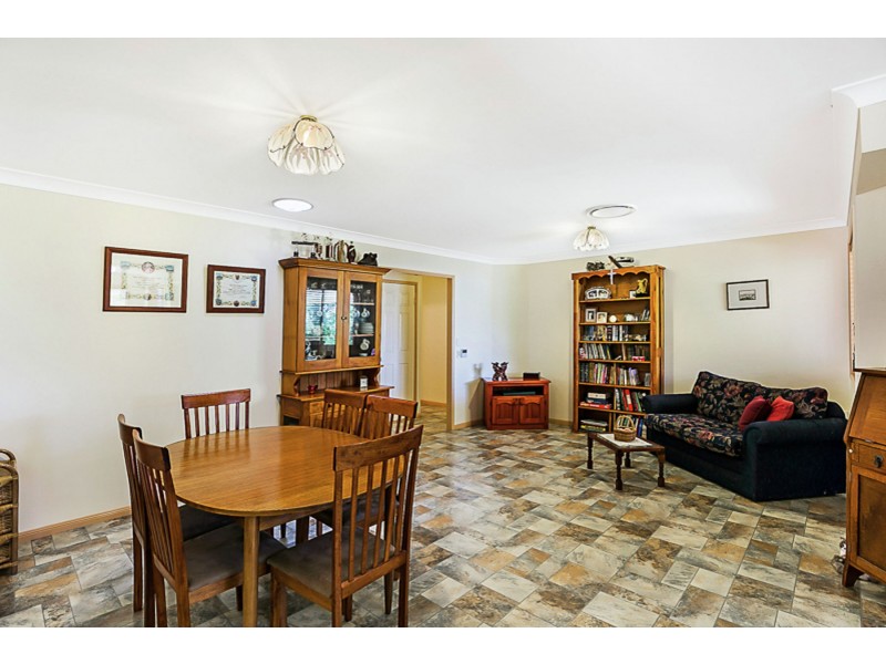 29 Weise Street, Oakey QLD 4401