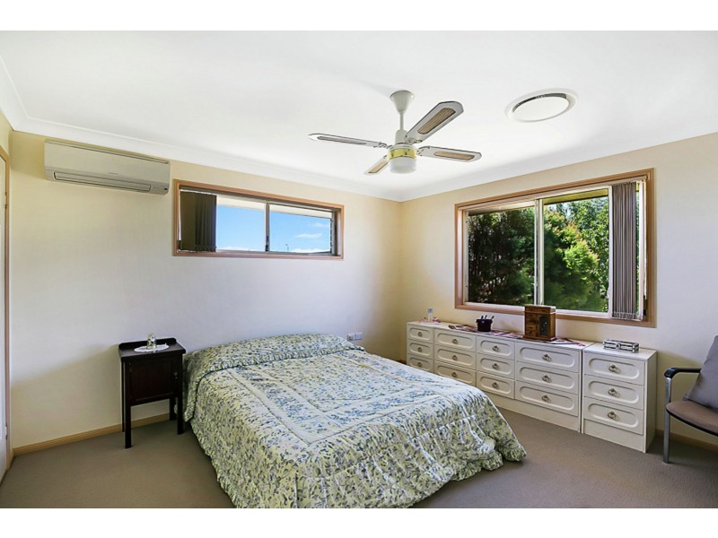 29 Weise Street, Oakey QLD 4401