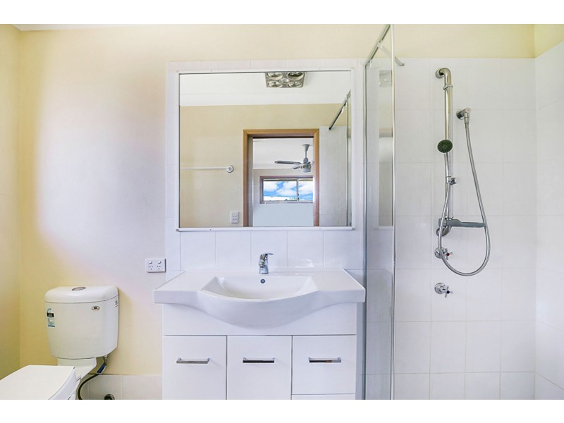 29 Weise Street, Oakey QLD 4401