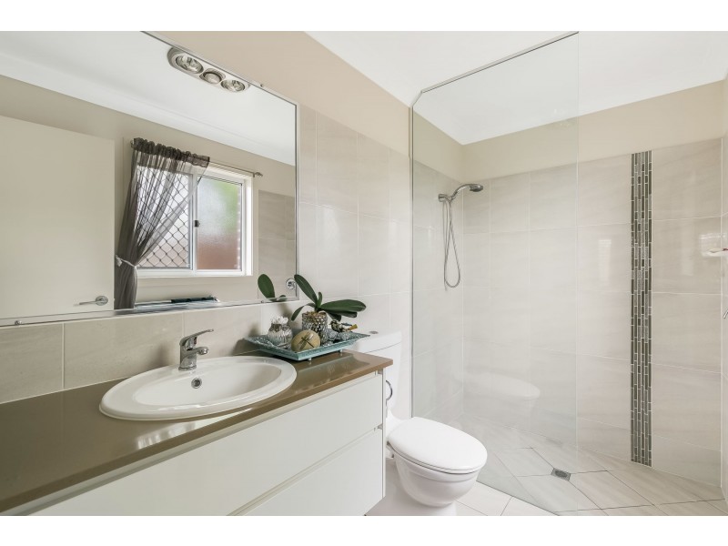 1/53A Luck Street, Drayton QLD 4350