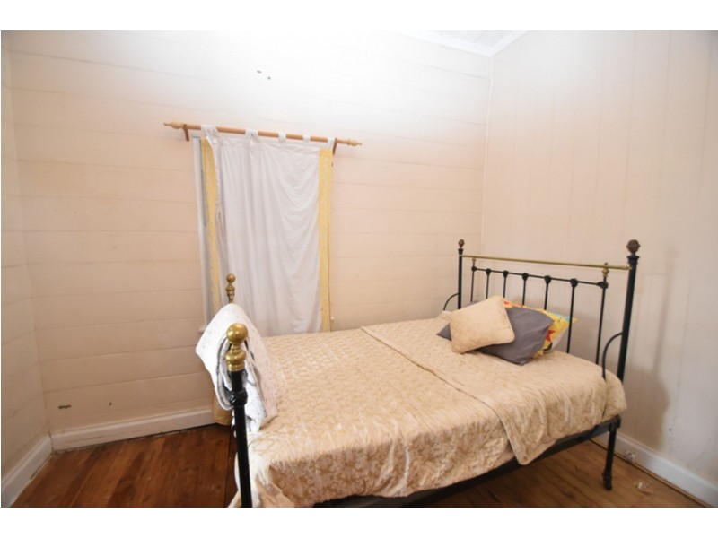 8 Norwood Street, Toowoomba City QLD 4350