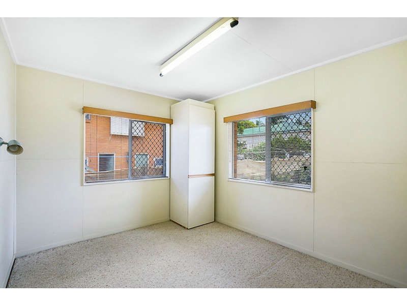92 Stephen Street, Harristown QLD 4350