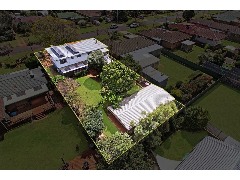 34 Paradise Street, Harristown QLD 4350