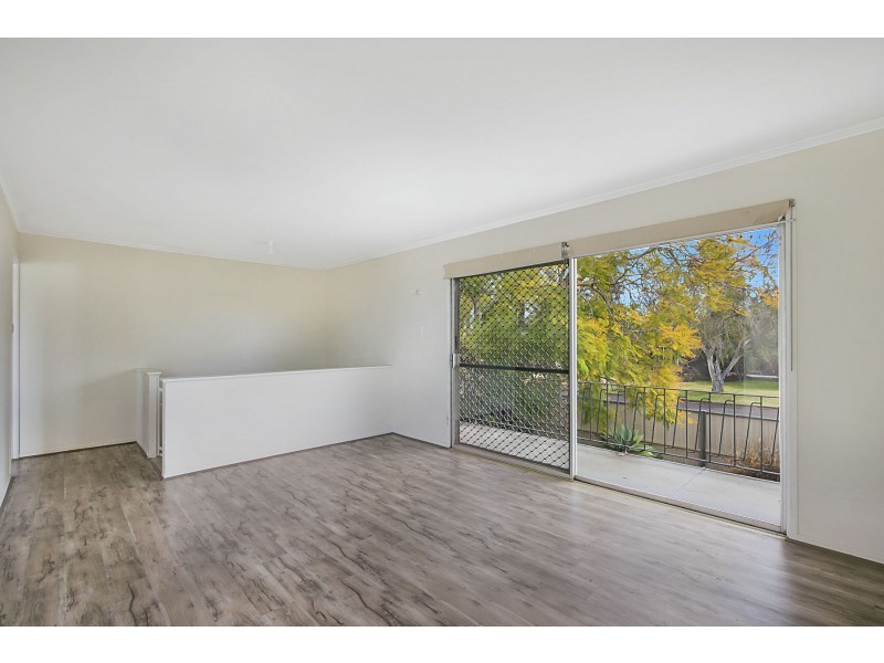 34 Paradise Street, Harristown QLD 4350