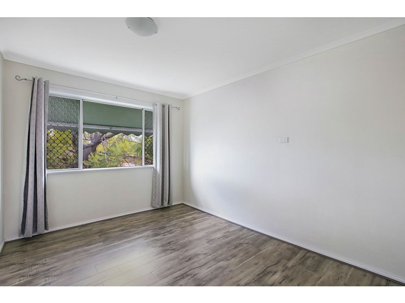 34 Paradise Street, Harristown QLD 4350