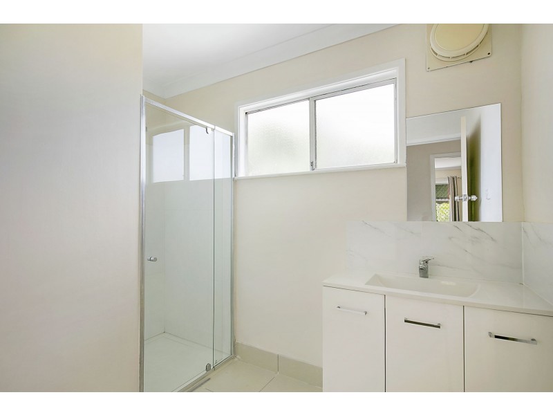 34 Paradise Street, Harristown QLD 4350