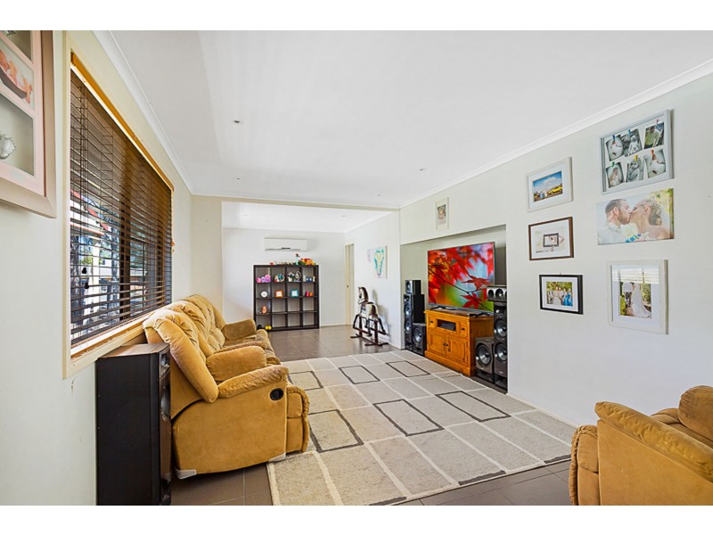 26 Main Street, Meringandan QLD 4352