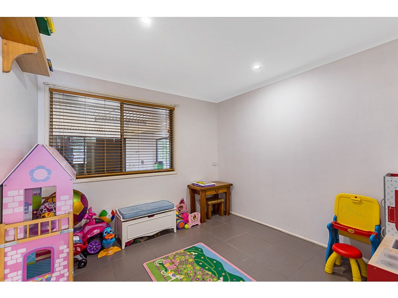 26 Main Street, Meringandan QLD 4352