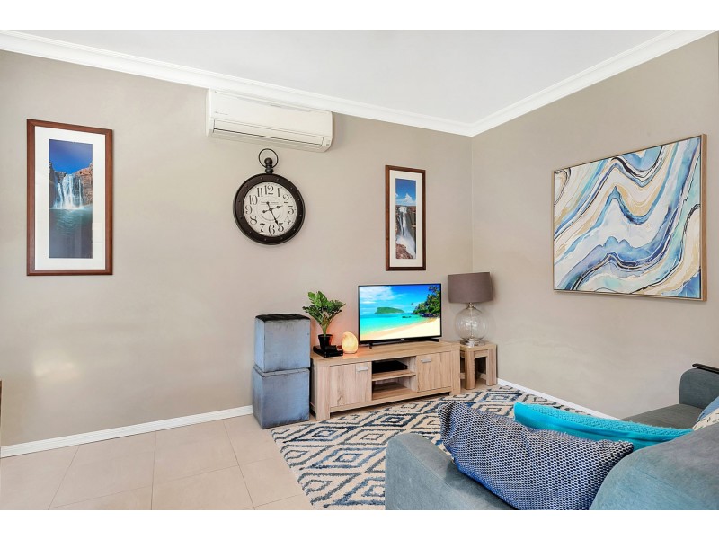 18 Belclaire Drive, Westbrook QLD 4350