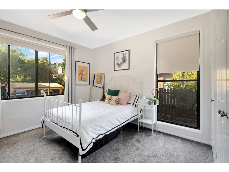 18 Belclaire Drive, Westbrook QLD 4350