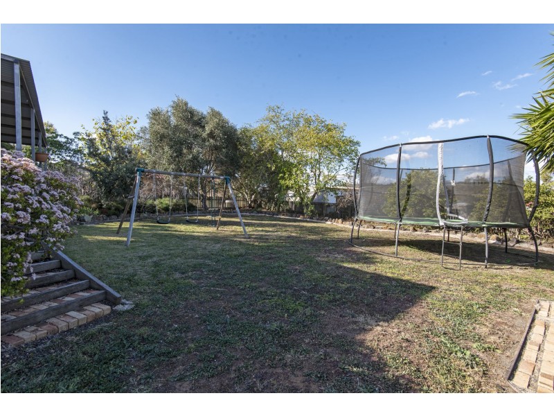18 Belclaire Drive, Westbrook QLD 4350