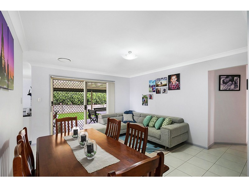 34 Wareena Crescent, Glenvale QLD 4350