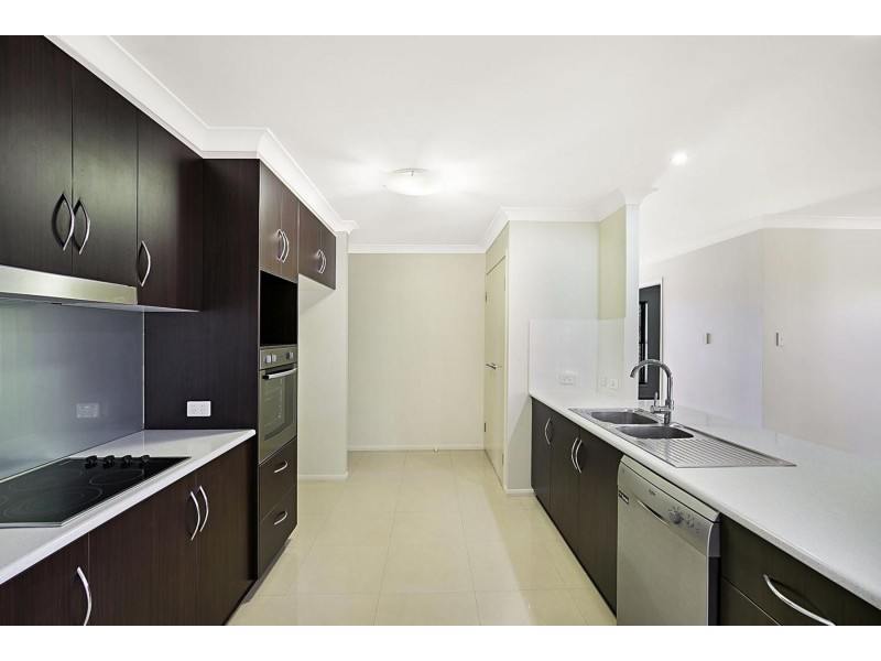 310 Ramsay Street, Middle Ridge QLD 4350