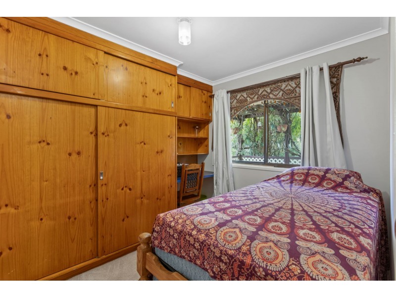 19 Sapphire Court, Kearneys Spring QLD 4350