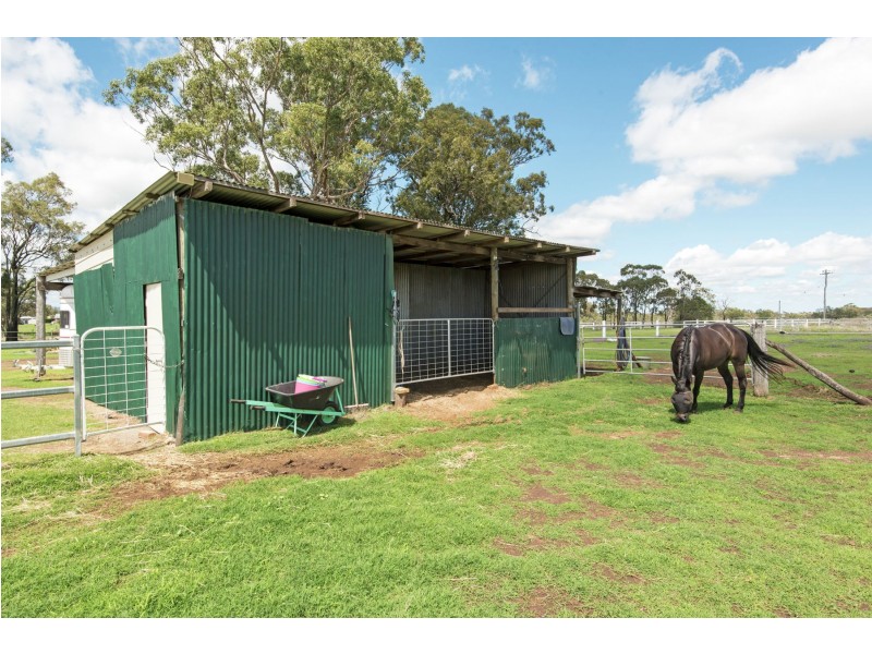 2480 Kingsthorpe-Haden Road, Goombungee QLD 4354