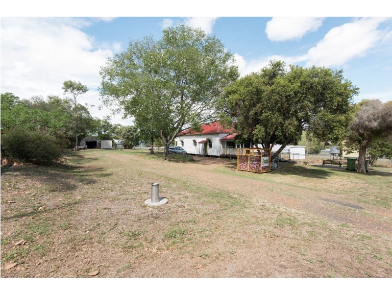 15 Ramsay Street, Greenmount QLD 4359