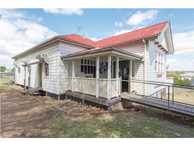 15 Ramsay Street, Greenmount QLD 4359