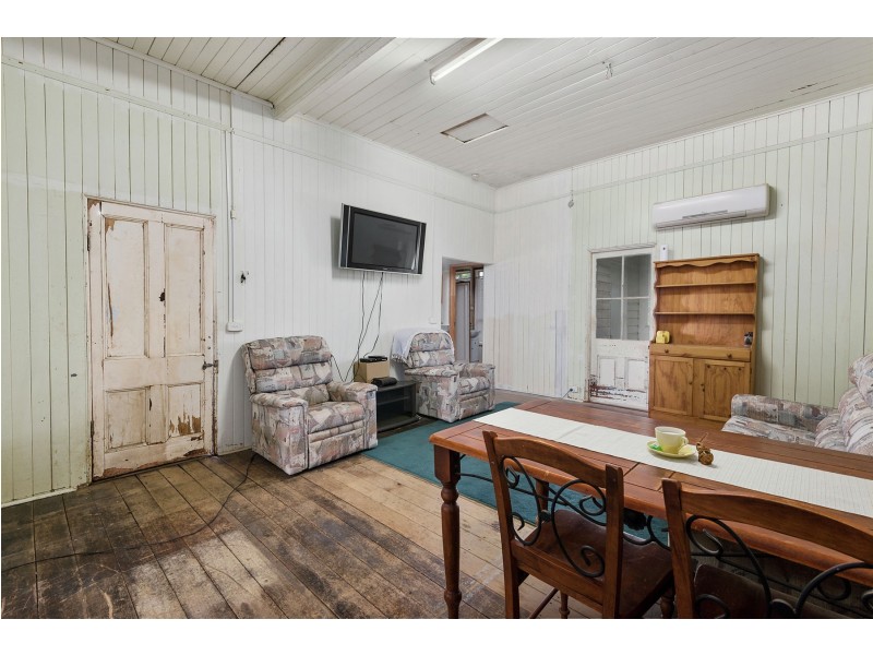 15 Ramsay Street, Greenmount QLD 4359